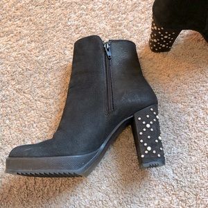 Handcrafted leather high heel boots